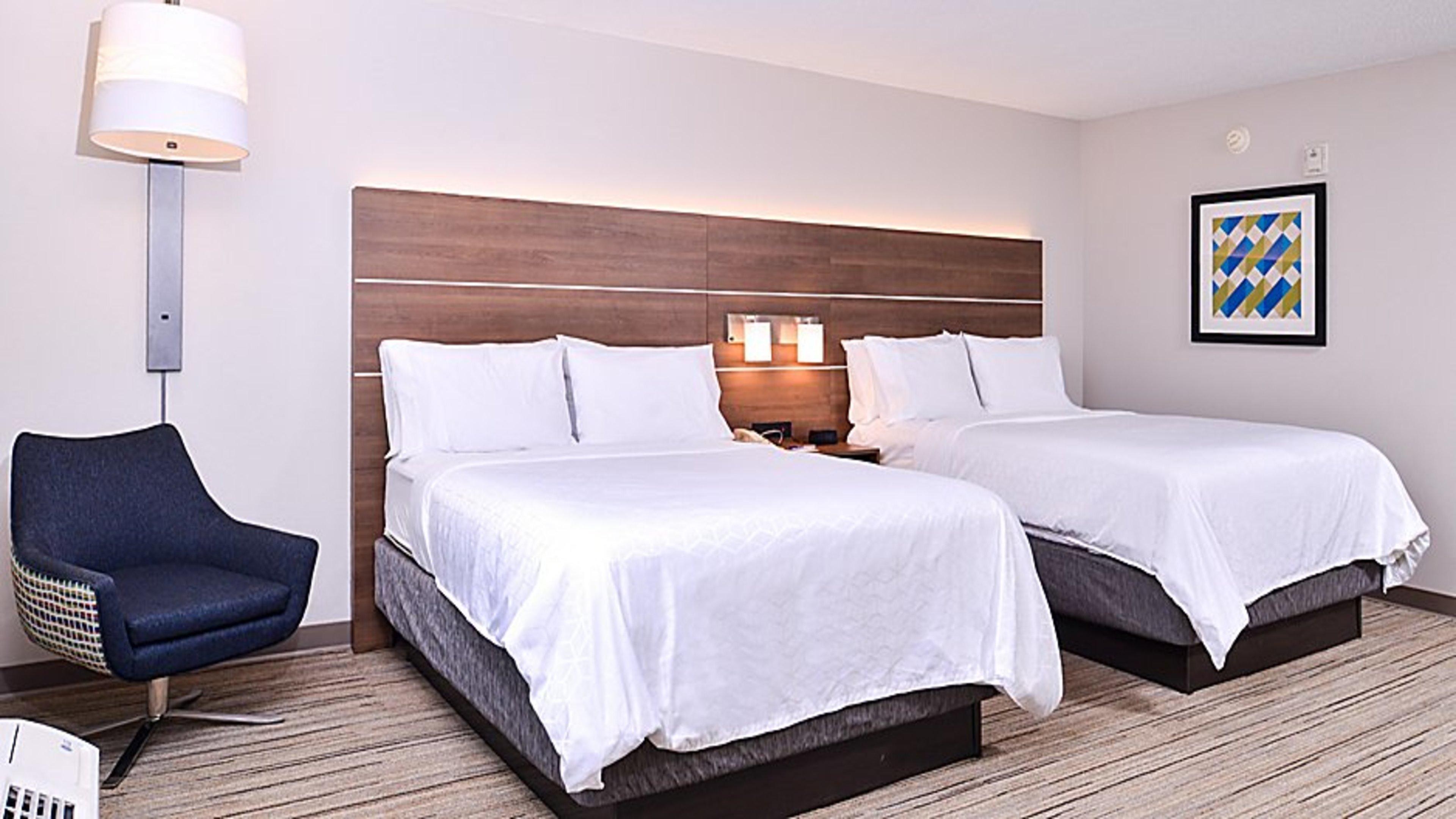 Holiday Inn Express Hotel & Suites Mount Pleasant By Ihg Exterior foto