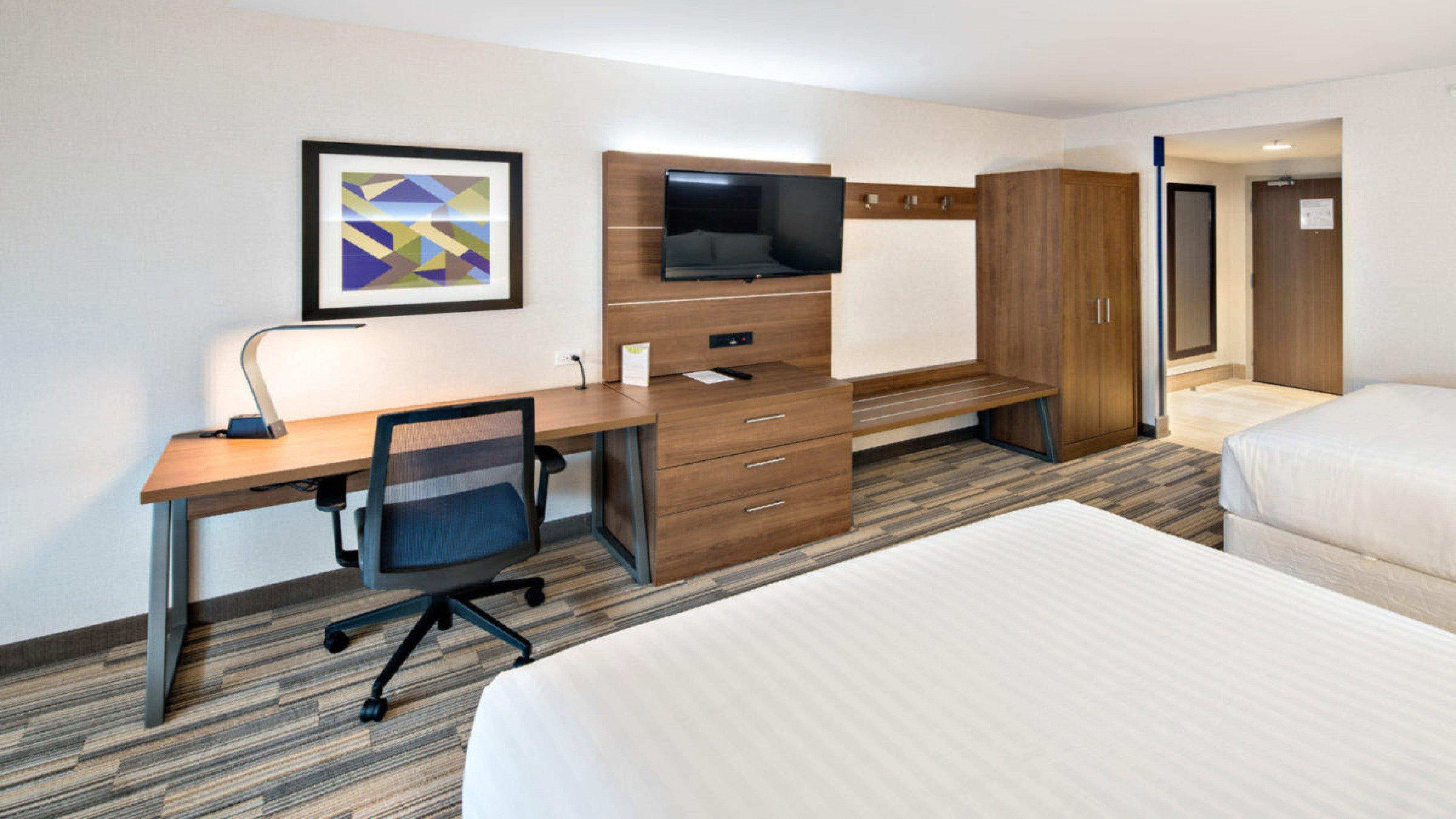Holiday Inn Express Hotel & Suites Mount Pleasant By Ihg Exterior foto