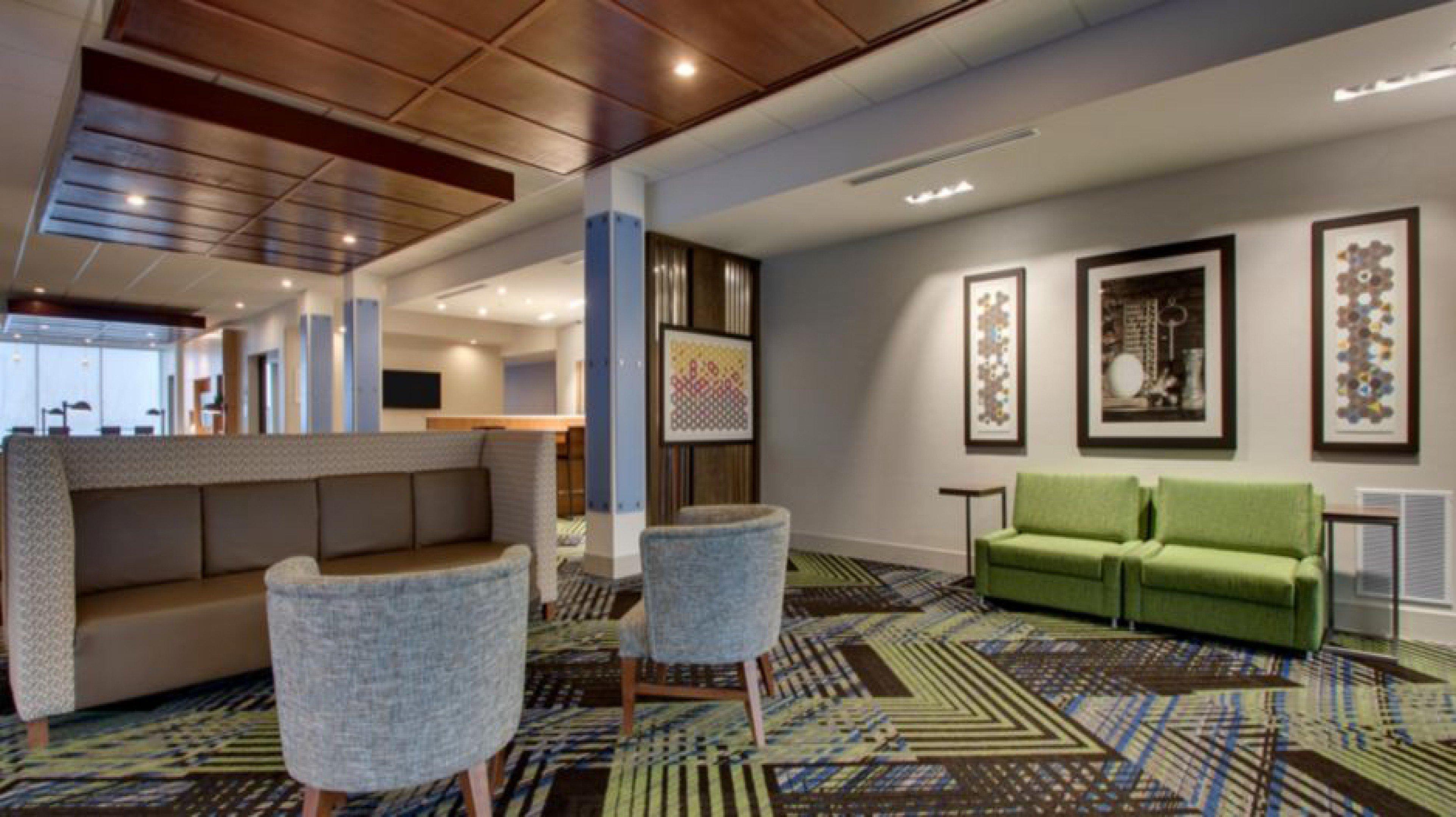 Holiday Inn Express Hotel & Suites Mount Pleasant By Ihg Exterior foto