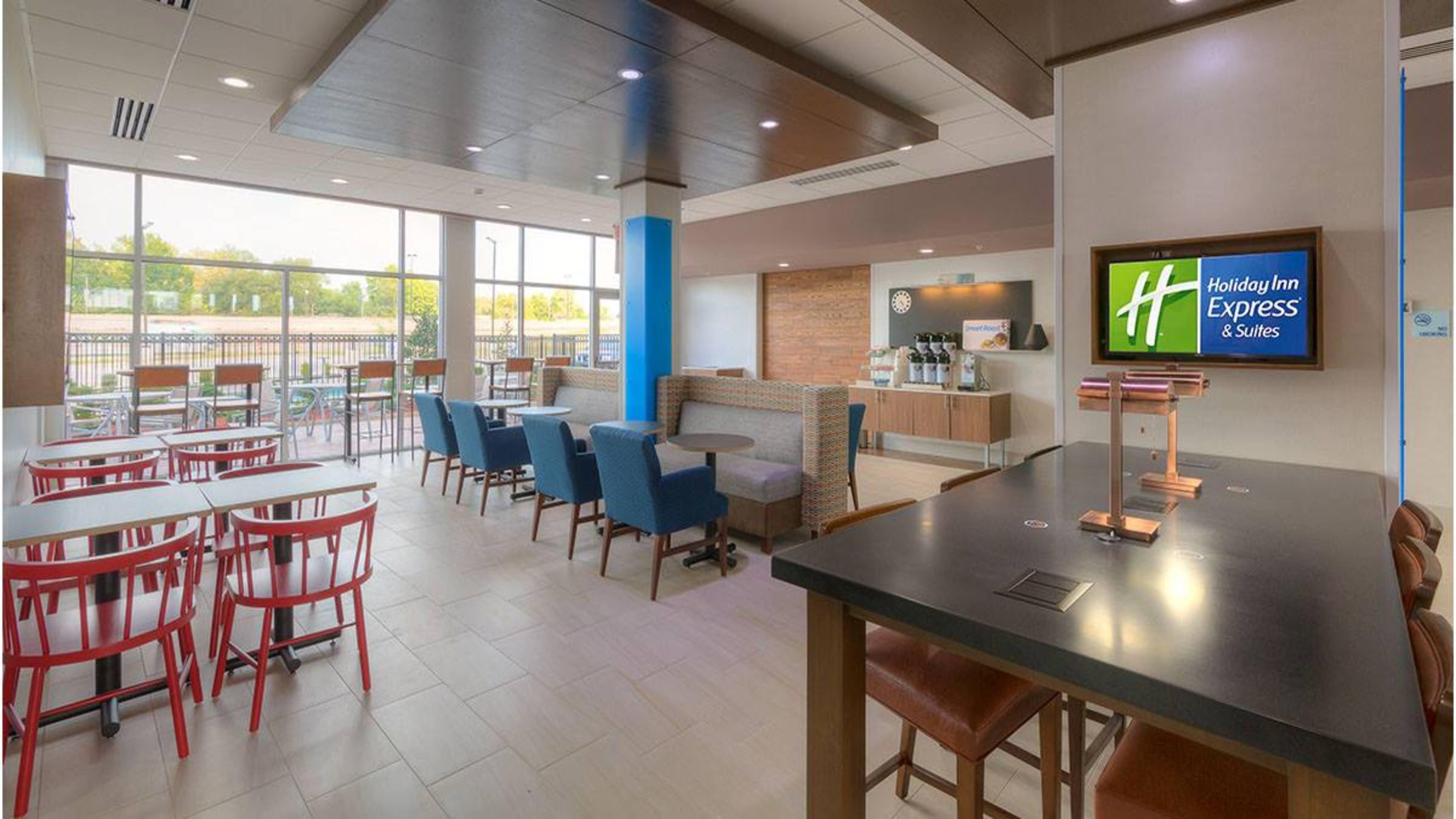 Holiday Inn Express Hotel & Suites Mount Pleasant By Ihg Exterior foto