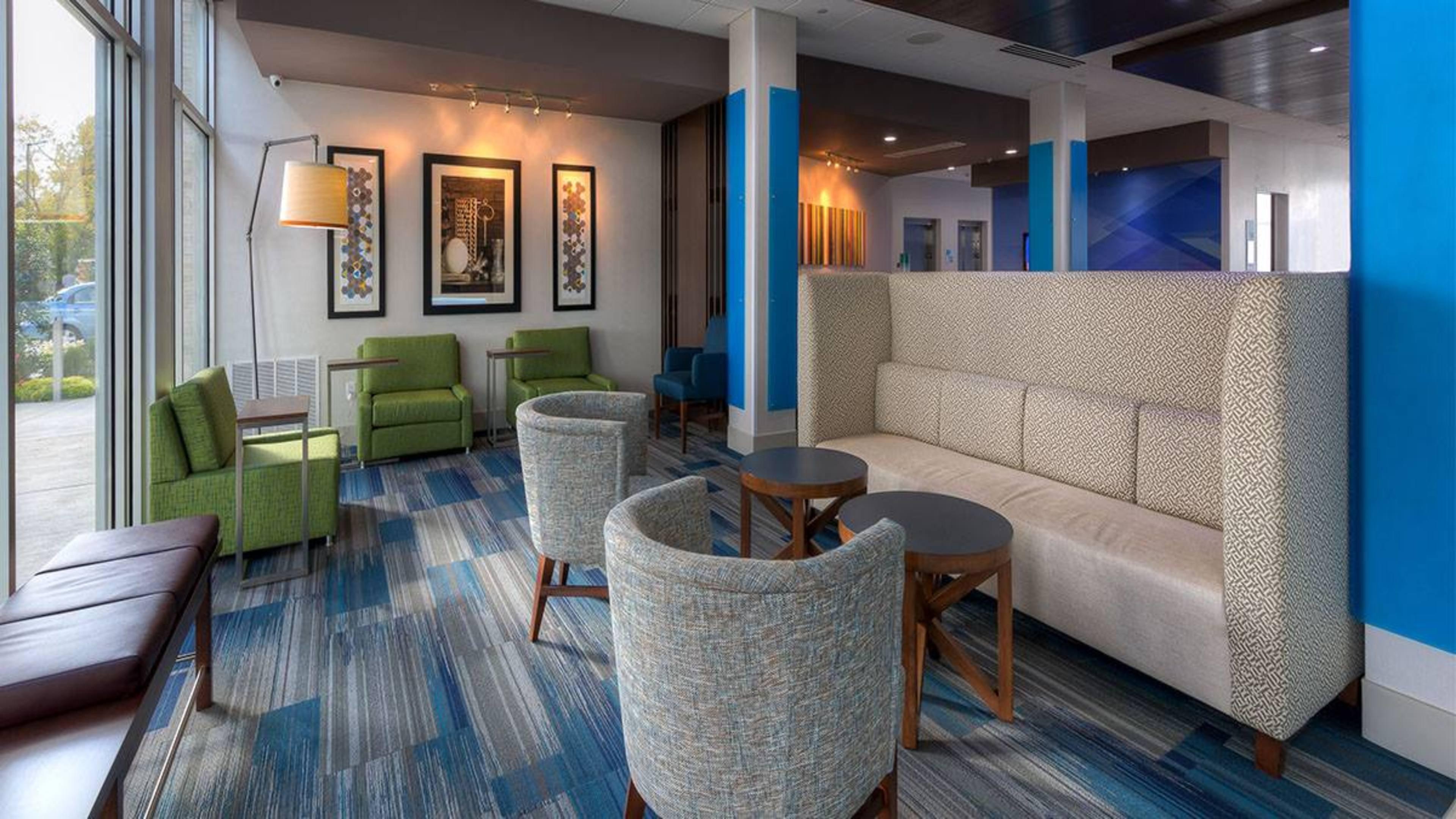 Holiday Inn Express Hotel & Suites Mount Pleasant By Ihg Exterior foto
